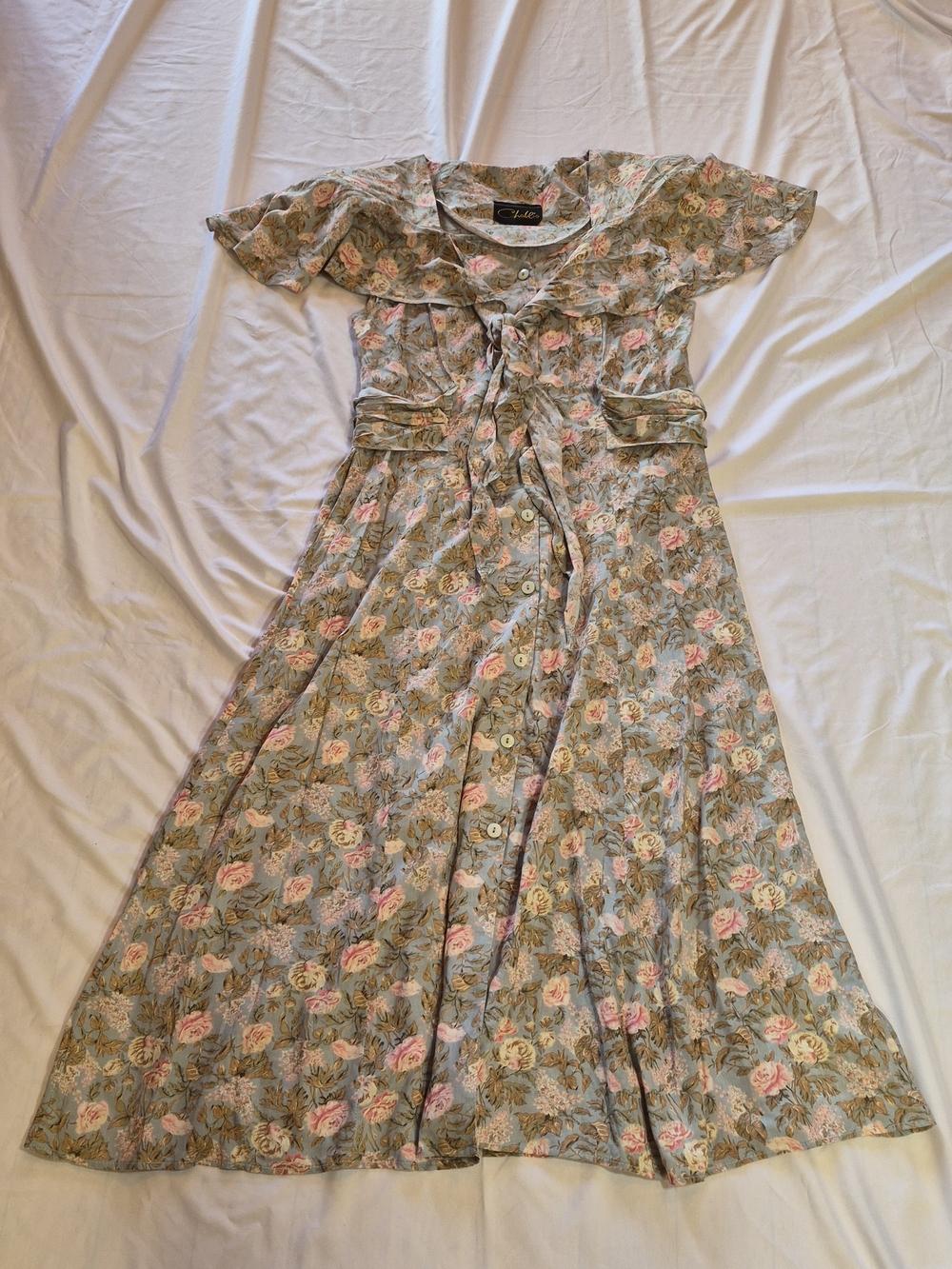 Vintage 90's Floral Button-Front Midi Dress in Sage and Pink
